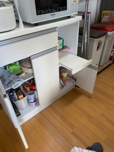 食器棚のみです！