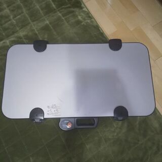 TOSHIBA　ズボンプレッサー　美品　東芝
