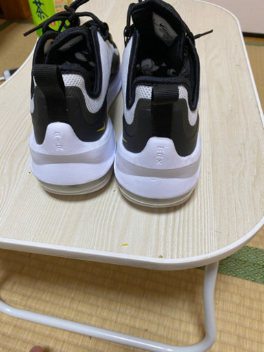 NIKE ナイキ スニーカー Ari サイズ　25cm 5500円