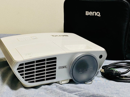 BenQ フルHDプロジェクター W1060