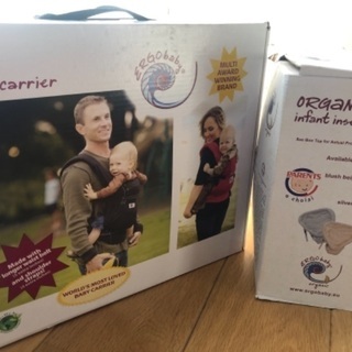 エルゴベビー　抱っこ紐とインサートのセットです。