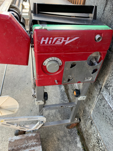 クロス貼り付け機