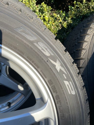 スタッドレスタイヤ　225/55R17 ダンロップ