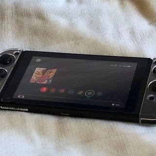 Nintendo Switch 本体（画面に線有）の画像