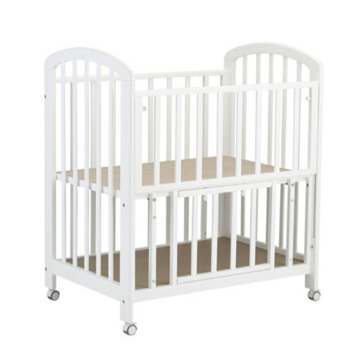 カトージミニベビーベッド　（布団セット、サイドパットあります）