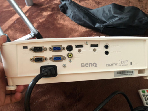 激安　プロジェクター　BenQ MH534