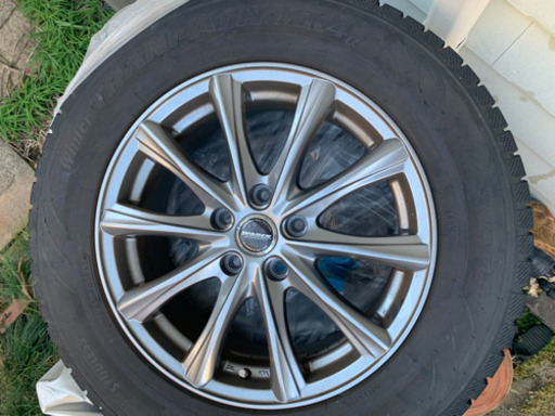 【受渡し先決定致しました】ホイール付きスタッドレスタイヤ4本