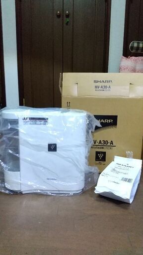 シャープ プラズマクラスター付き気化式加湿器  新品フィルター付属