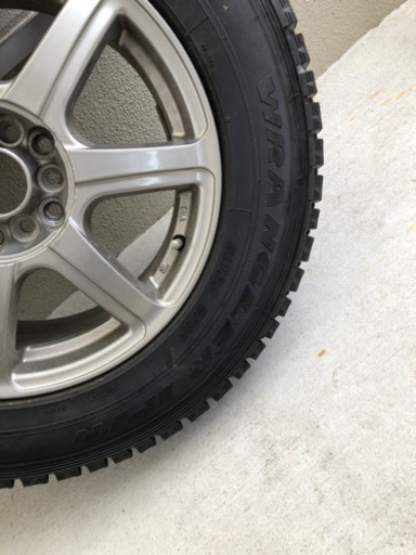 商談中　ダンロップ　スタッドレスタイヤ ホイールつき　4本セット　215/65R16
