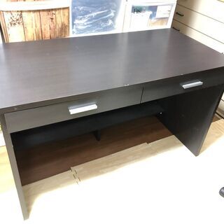 【無料で差し上げます】大きめ オフィスデスク テーブル 幅約12...