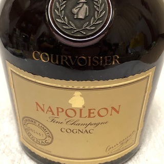 【商談中】古酒　ナポレオン コニャック クルボアジェ　未開栓の画像