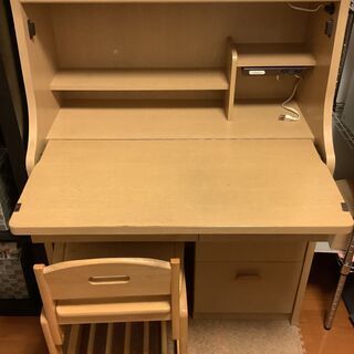 学習机　茶色