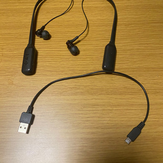 ブルートゥース　イヤホン
