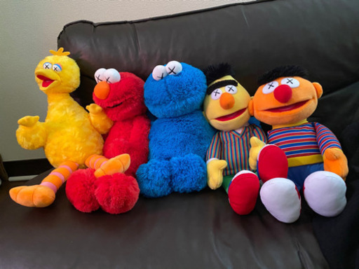 カウズ コラボ セット