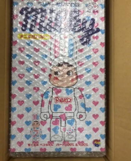 BE@RBRICK ベアブリック 着ぐるみ ペコちゃん ハート 2体セット