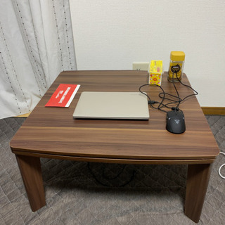 【こたつ】綺麗です。一部膨らみあります。の画像