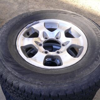 スタッドレスタイヤ 215/80Ｒ15 純正アルミセット デリカスペースギア ハンコック 4本セットの画像