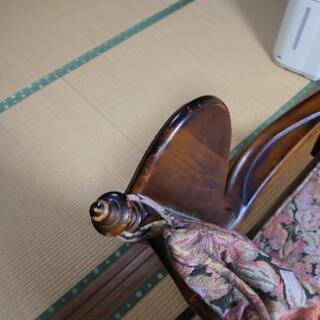 カリモク ロッキングチェアの画像