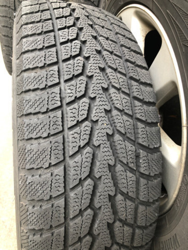 スタッドレス日産エルグランドE52にて使用