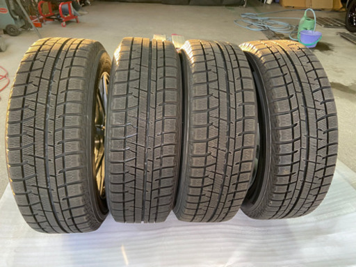 スタッドレス215／60r17 ヨコハマアイスガード4本セット