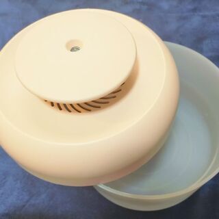 【 再値下げ】加湿器2.4リットル／マイクロUSB式