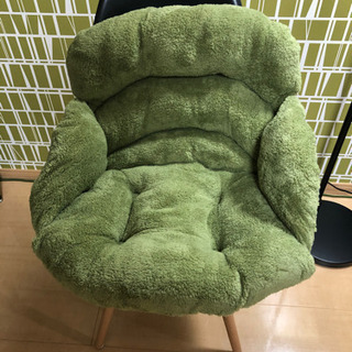 包み込むクッション