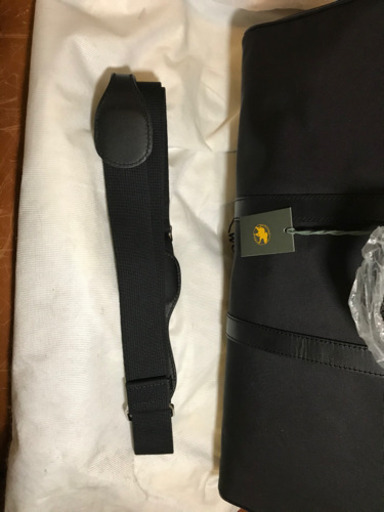 ハンティングワールド　ベンツ　ボストンバッグ