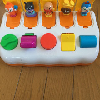 アンパンマン 飛び出すおもちゃの画像