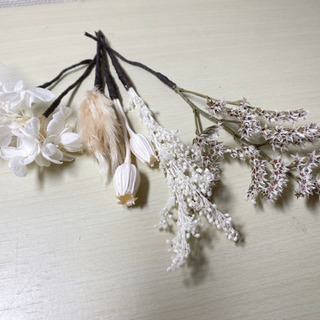 値下げしました！ドライフラワー ヘッドパーツ 髪飾り ヘアアクセ...