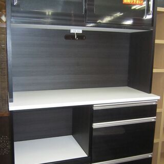 R221 キッチンボード、食器棚、モイス板付き、幅117cm 良品
