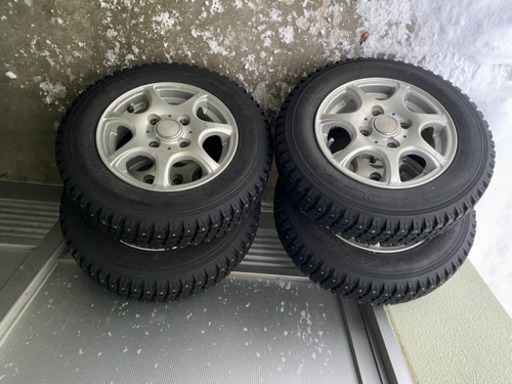 軽自動車（商用車）用12インチアルミホイール付きスパイクタイヤ