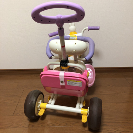 交渉中★美品★ミッフィー　三輪車　プチハナカーゴ