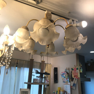 6灯のシャンデリア LED球付き