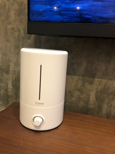 加湿器使用期間3か月の美品です