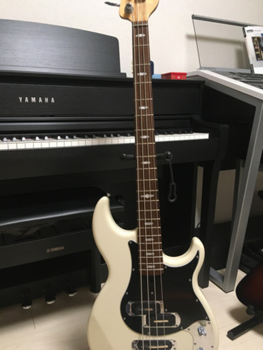 ベース売ります　YAMAHA BB1024X