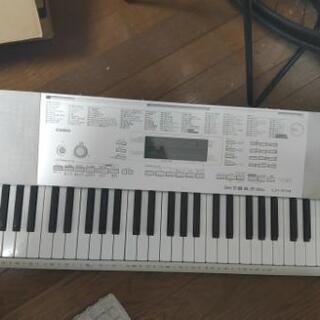 電子ピアノ CASIO LK-218  2/19まで掲載
