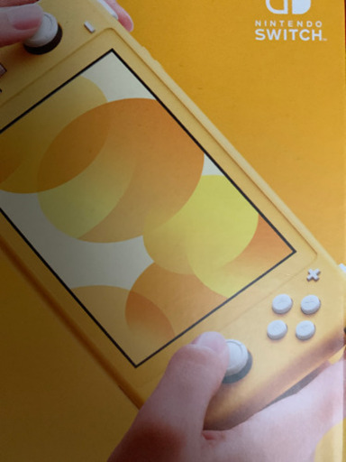 Switch ライト イエロー 新品未使用 お得
