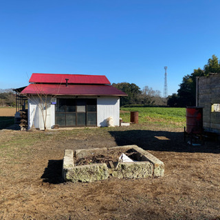 潮来市上戸の土地1000坪を借りてキャンプ場を作っています♪もう少しでオープン出来そうです！最後の追い込みの手伝いをしてくださるボランティアの方を募集しています！よろしくお願い申し上げます。 - その他