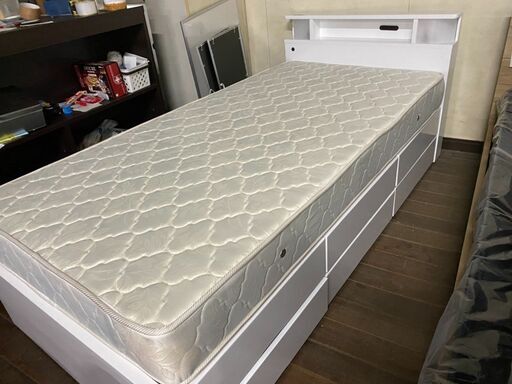 初売り特価！1/3（日）16時より販売開始！シングルマットレス付！4980円で行きますよ！