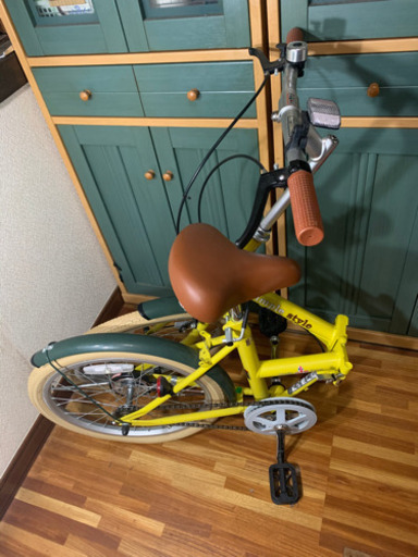 折りたたみ自転車　未使用品　20インチ　黄色　引き取り限定