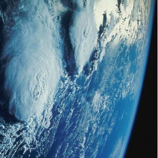 地球サークル【SAVE THE EARTH】