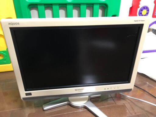 SHARP　シャープ　液晶テレビ