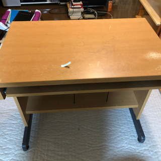 【再開】パソコン用テーブル
