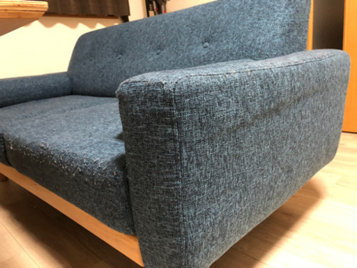 【中古】LOWYAのソファーと無印良品のダイニングテーブルセット