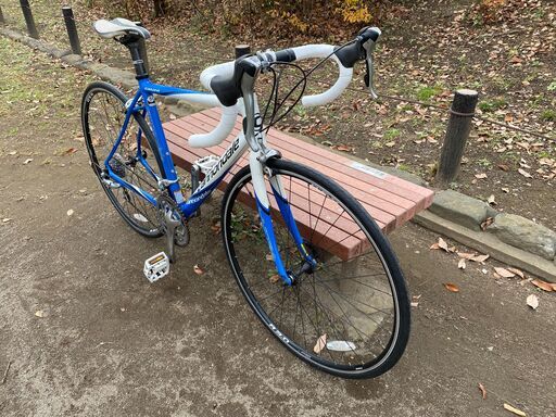 ロードバイク CANNONDALE CAAD8 6 Tiagra 2010年モデル