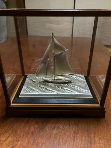 金銀 “ヨットのオブジェ“