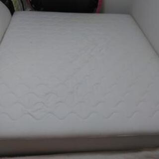 IKEA　スプリングマットレス