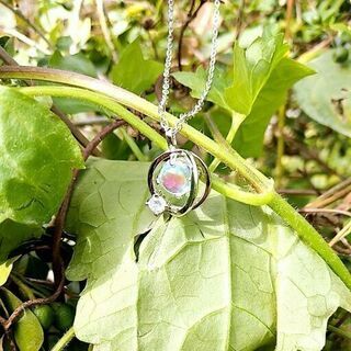 【新品】ムーンストーンネックレス レディース クリスタル グラデーション プラネットモチーフ ペンダント②の画像