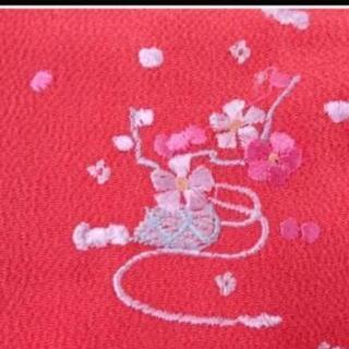 新品未使用／和装小物　籠に枝梅模様刺繍半衿の画像