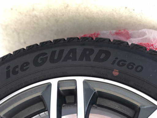 お値下げ　ヨコハマアイスガード6  ホイール付きスタッドレス